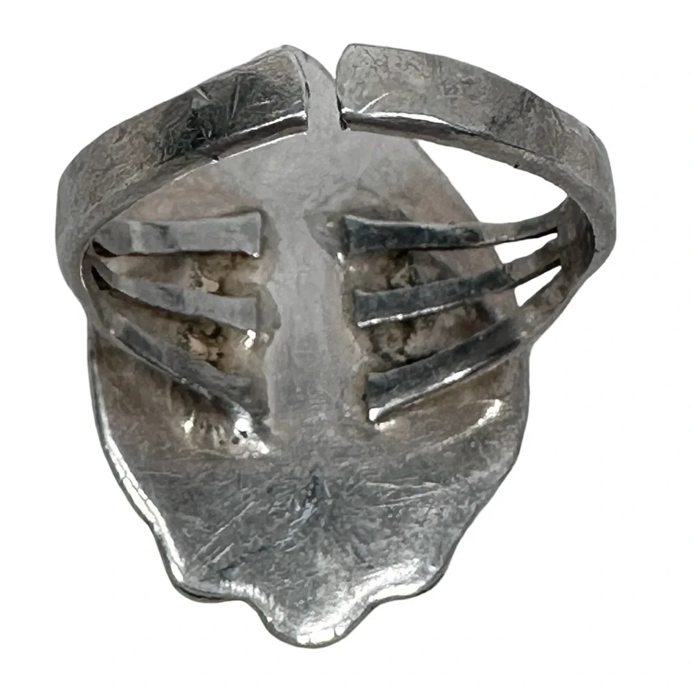 Vintage Navajo Sterling Silver Turquoise Stamped‎ Sunburst Statement Ring